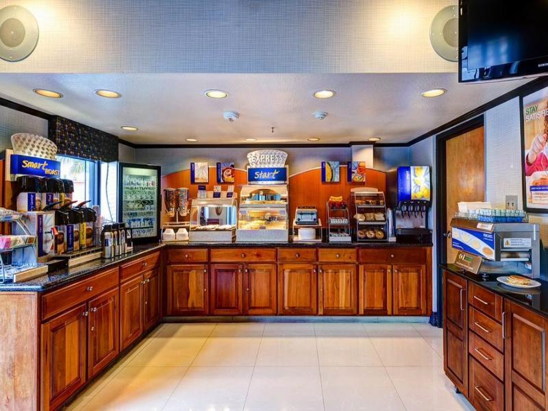 Holiday Inn Express San Diego - Rancho Bernardo, An Ihg Hotel Dış mekan fotoğraf